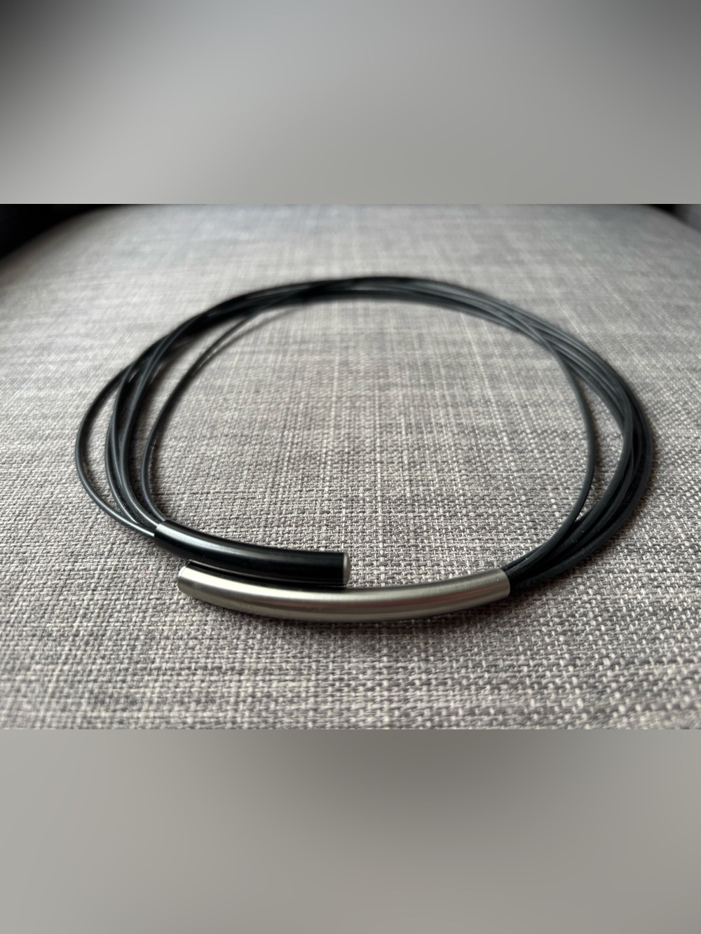 Magnetic and multi rubber strand necklace